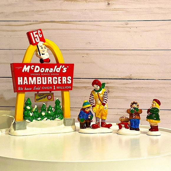 Department 56 Other - DEPARTMENT 56 - McDonald’s Kids, Candy Canes - Light Up the Night Sign - OSV